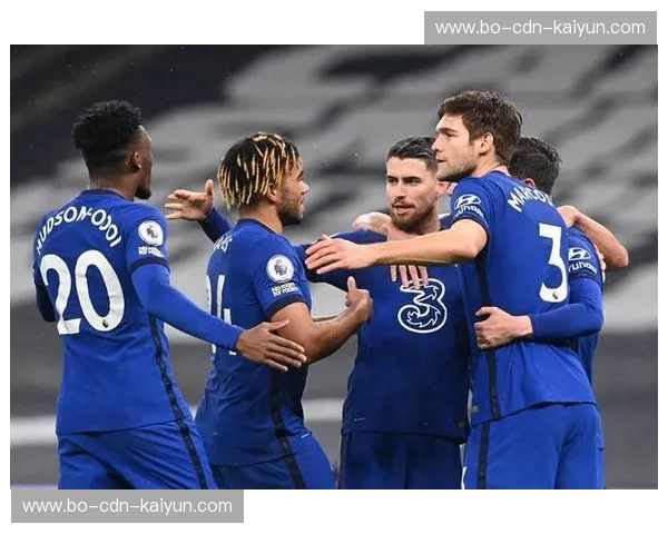 斯坦福桥的雨与诺坎普的灯：切尔西VS巴萨，那场横跨时代的宿命残响