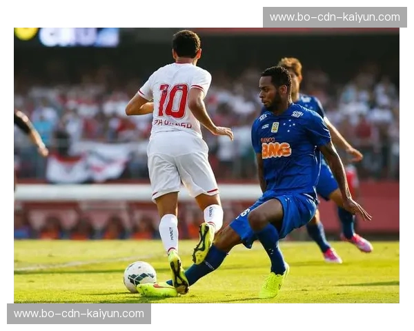 布拉迪vs新圣徒:当历史的巨轮碾过,谁将成为永恒的传奇? 布拉迪vs新圣徒:当历史的巨轮碾过,谁将成为永恒的传奇?